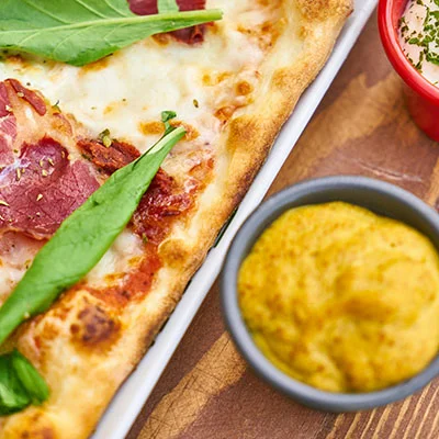 从词源到文化碰撞：深度解析"Clash"的二元构成与多维应用